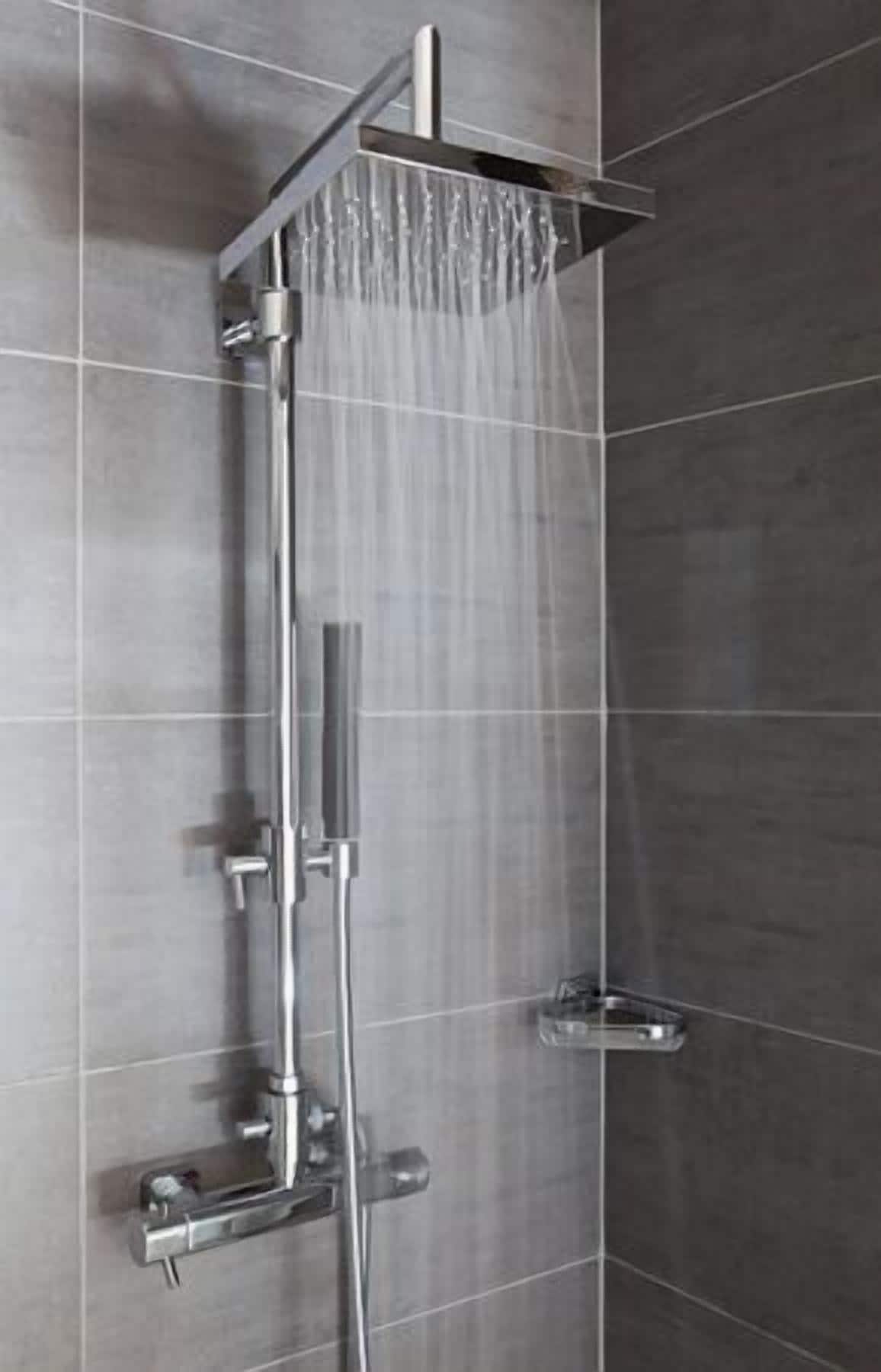 Dusj på badet