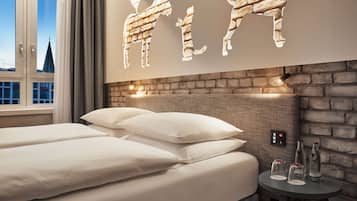 Superior Double Room, 1 King Bed | Hypo-allergenic bedding, in-room safe, desk, soundproofing
