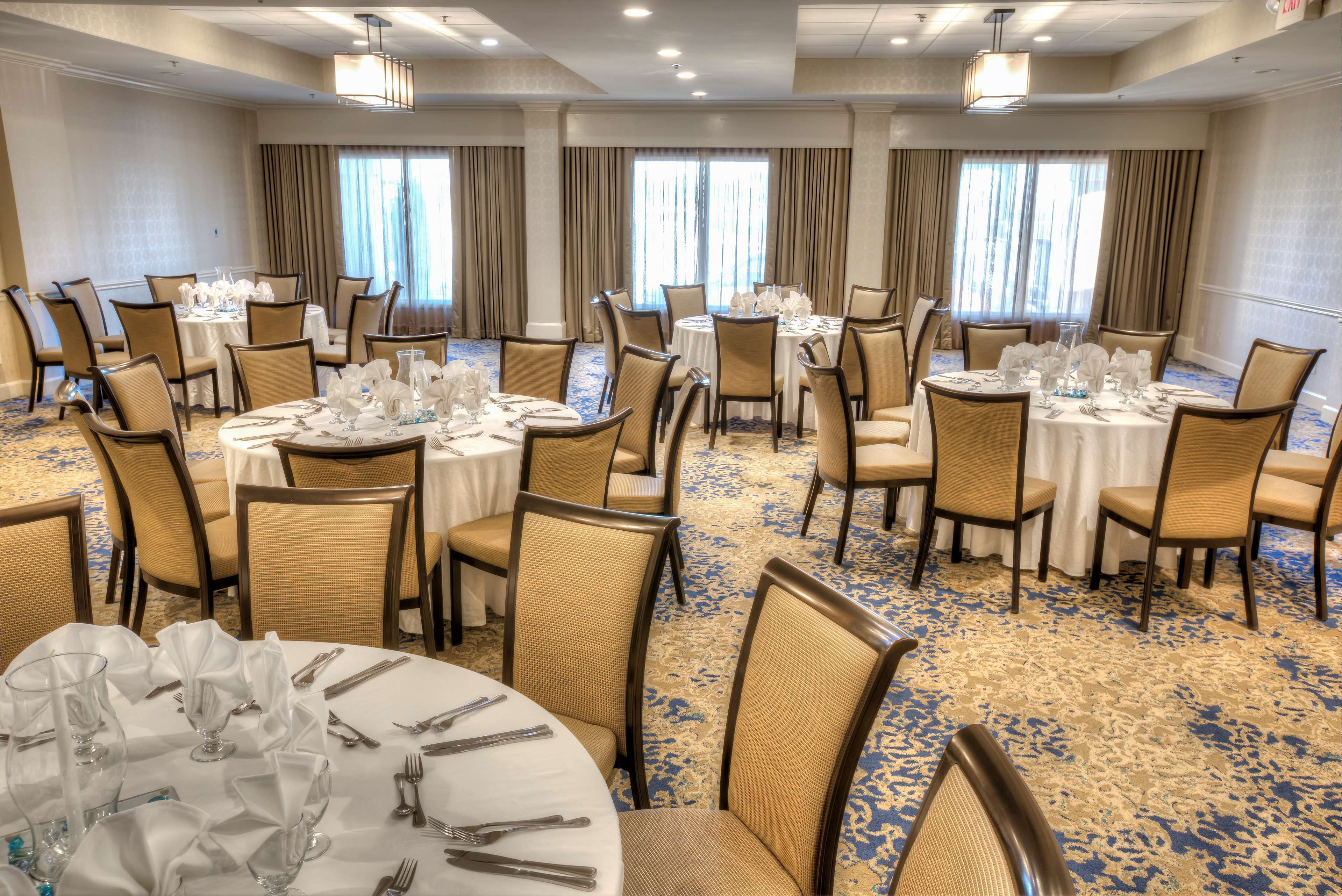 Foto - Doubletree Suites by Hilton at The Battery Atlanta