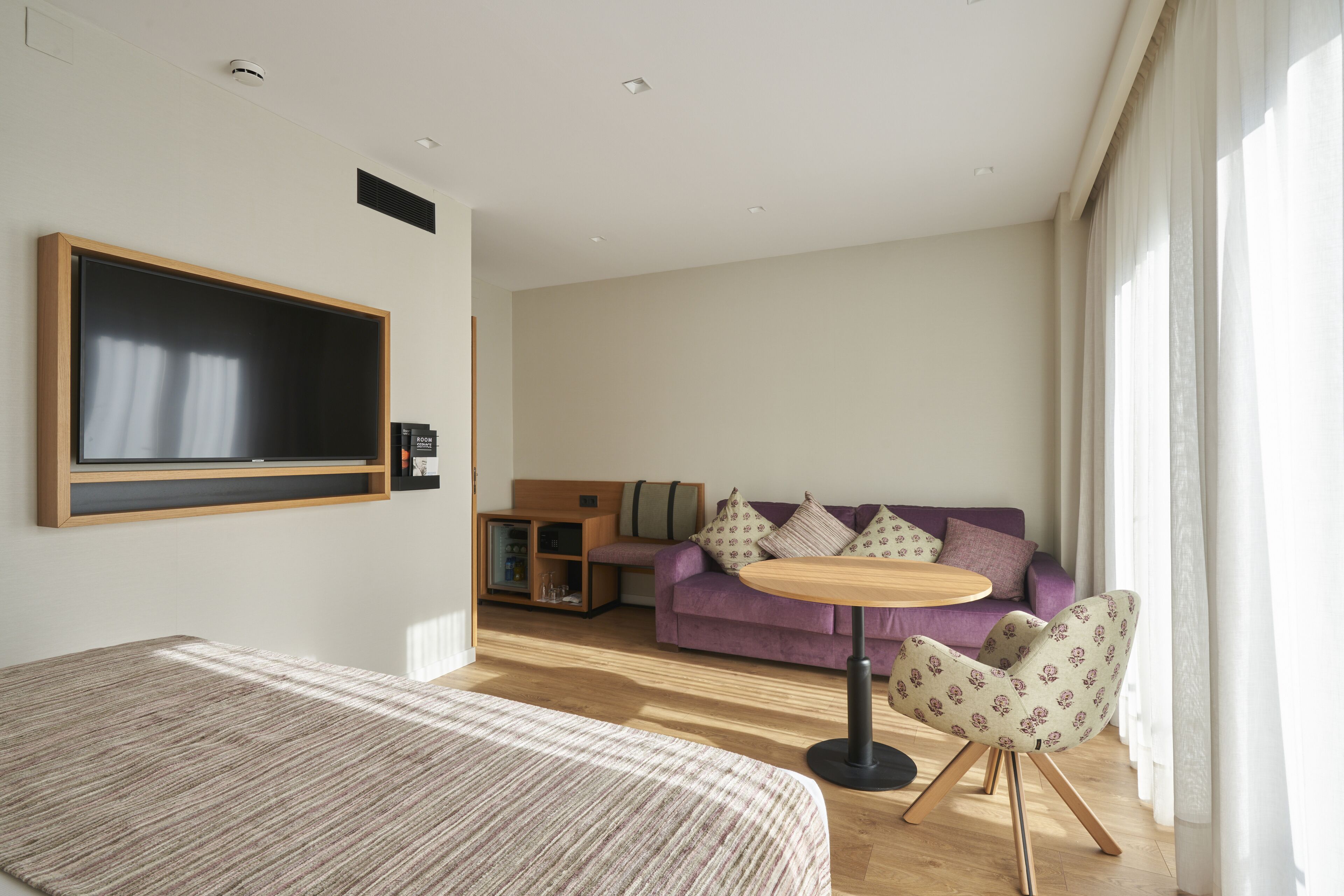 1 bedroom, minibar, in-room safe, individually decorated