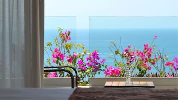 Minibar, in-room safe, desk, blackout drapes