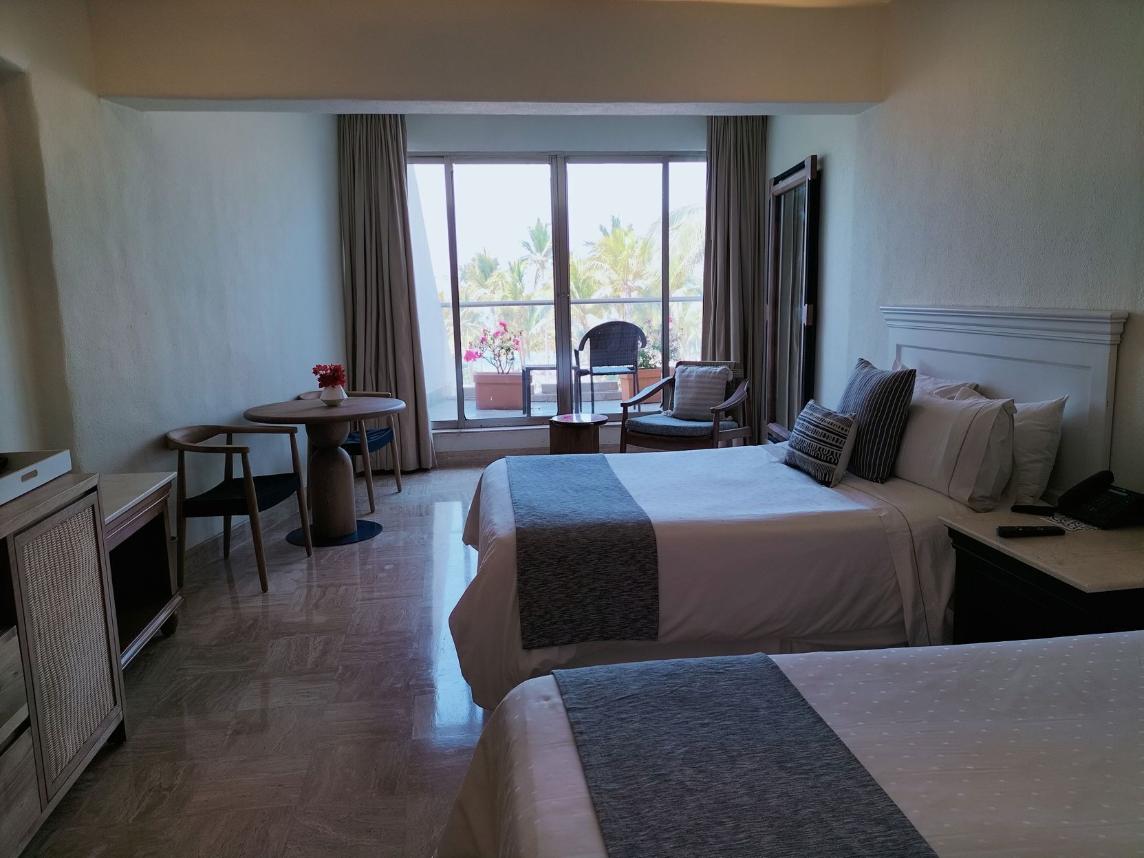 Minibar, in-room safe, desk, blackout drapes