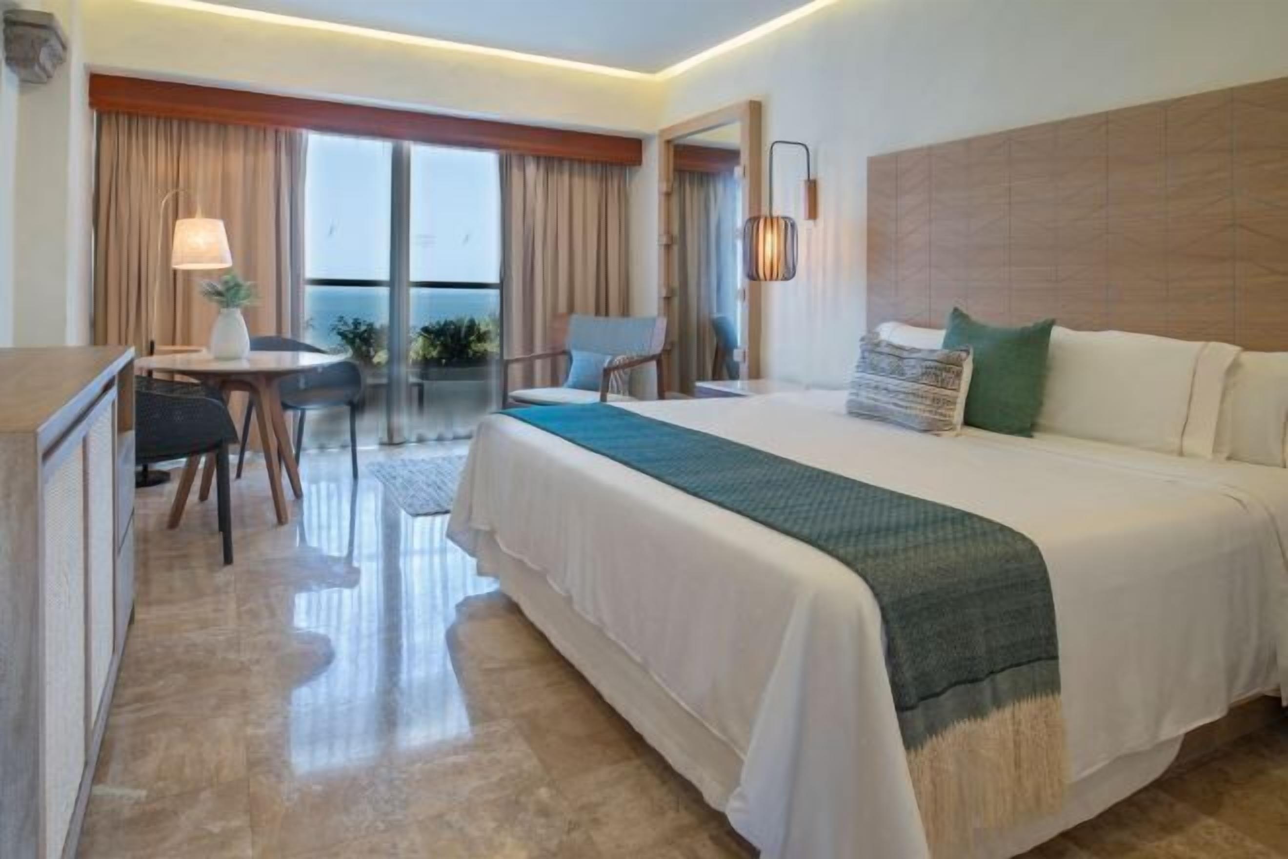 Minibar, in-room safe, desk, blackout drapes