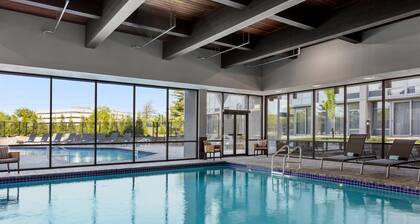 Delta Hotels by Marriott Somerset