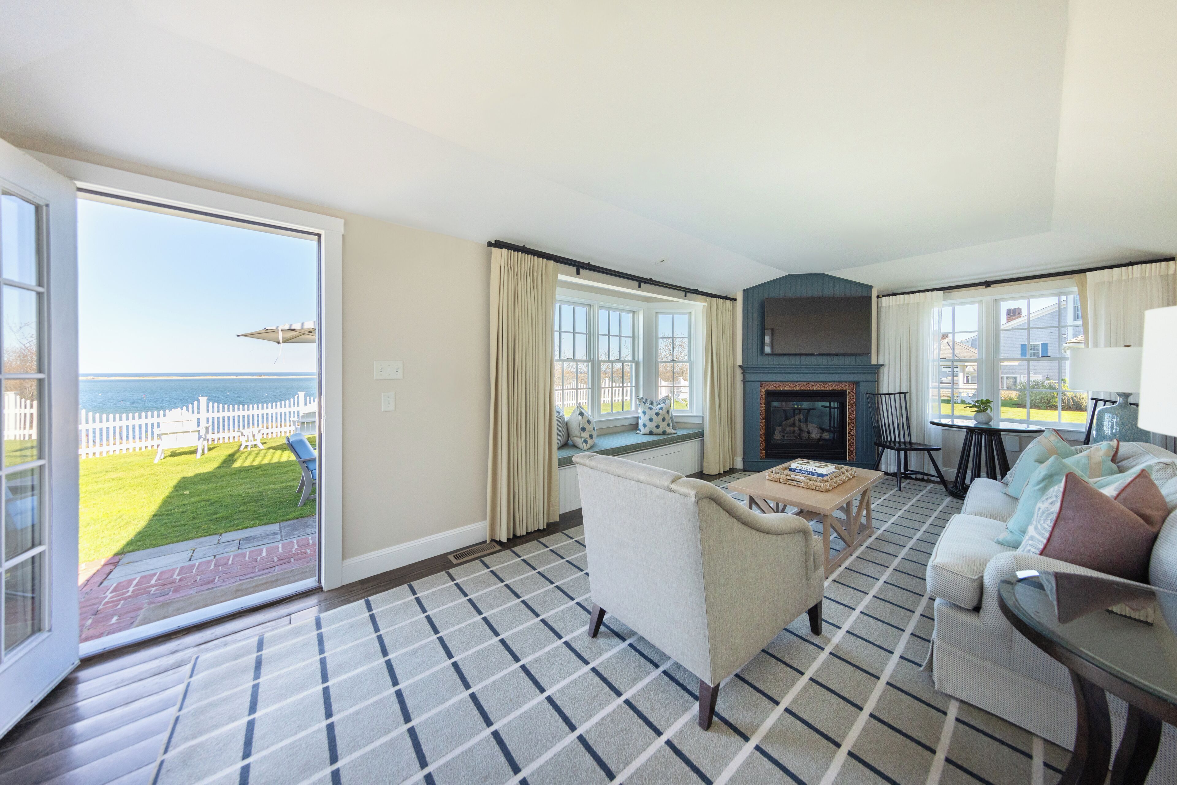 Suite, 2 Queen Beds, Ocean View (Cottage) | Living area | Plasma TV, pay movies