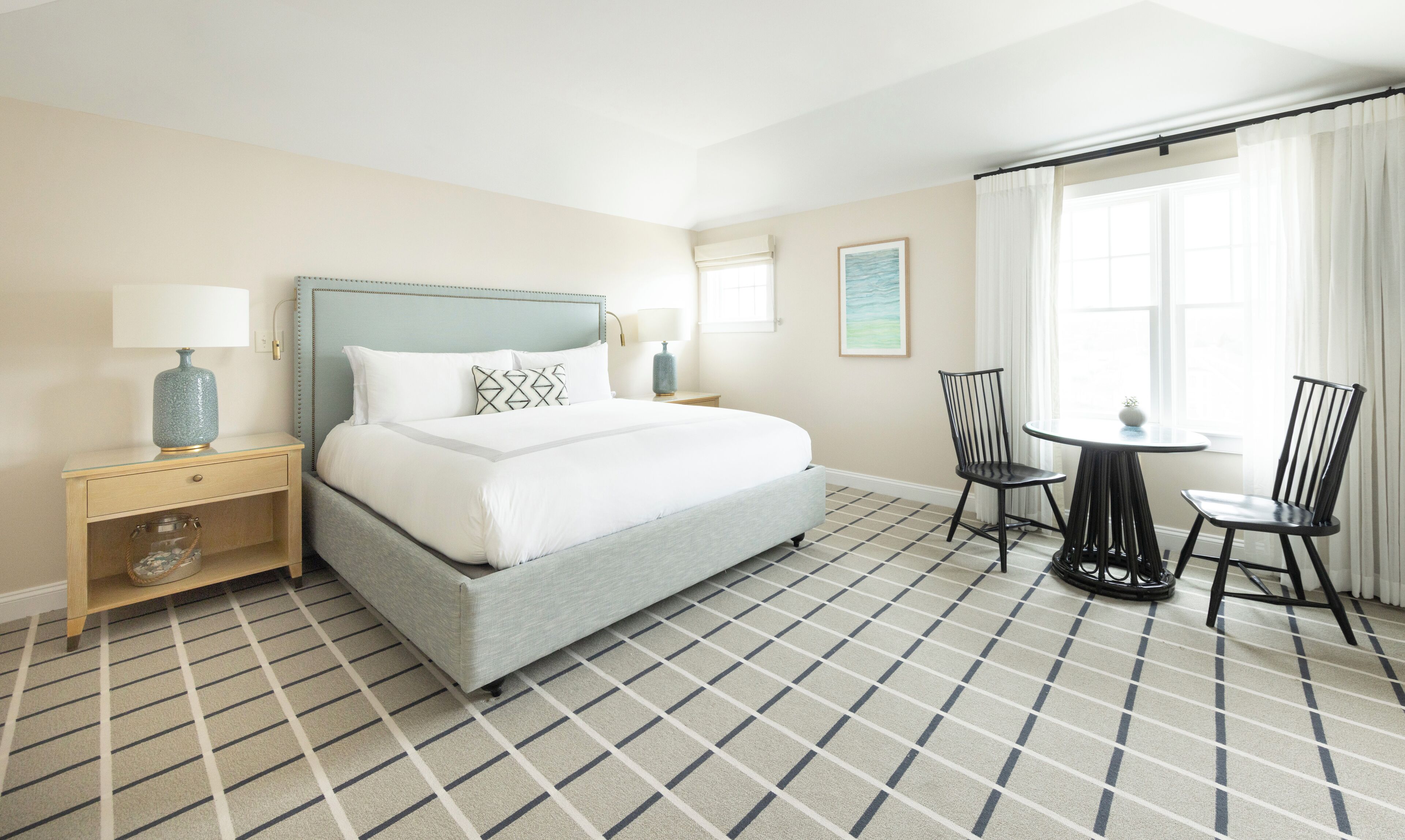 Premium bedding, minibar, in-room safe, iron/ironing board