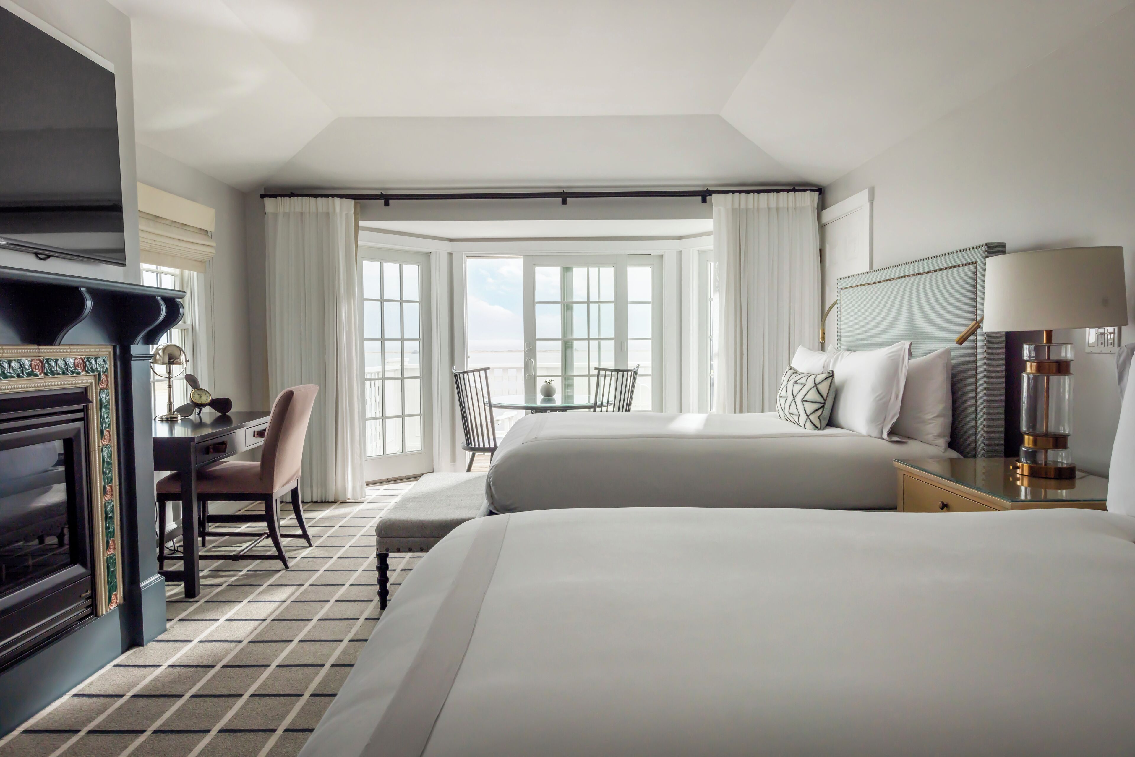 Premium bedding, minibar, in-room safe, iron/ironing board