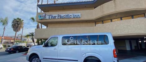 Cruise terminal shuttle