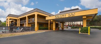 Quality Inn Airport - Southeast 