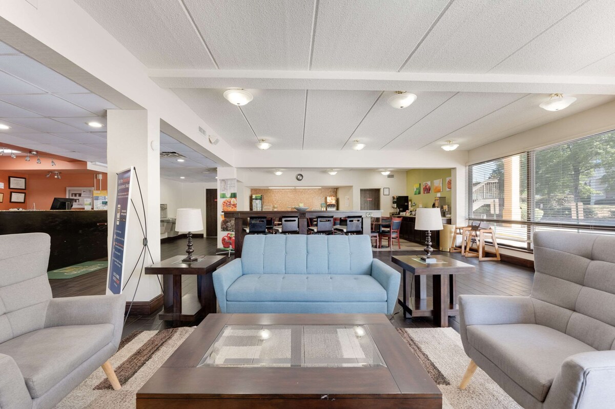 가든데일 (AL) Quality Inn Airport - Southeast  호텔 객실