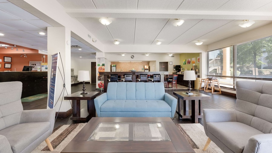 Quality Inn Airport - Southeast