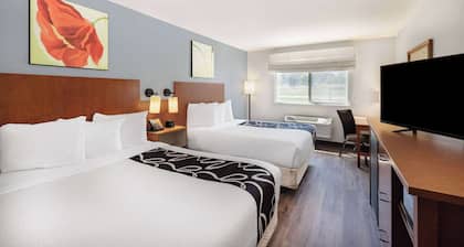 La Quinta Inn & Suites by Wyndham Helena