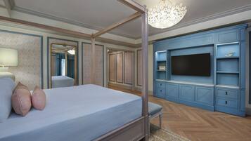 Disney Suite - Club Level