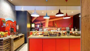 Daily buffet breakfast (EUR 17 per person)