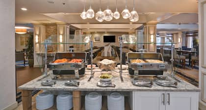 Homewood Suites by Hilton Windsor Locks Hartford