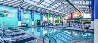 Country Inn & Suites by Radisson, Muskegon, MI