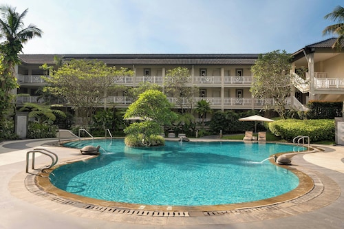 萬隆喜來登飯店