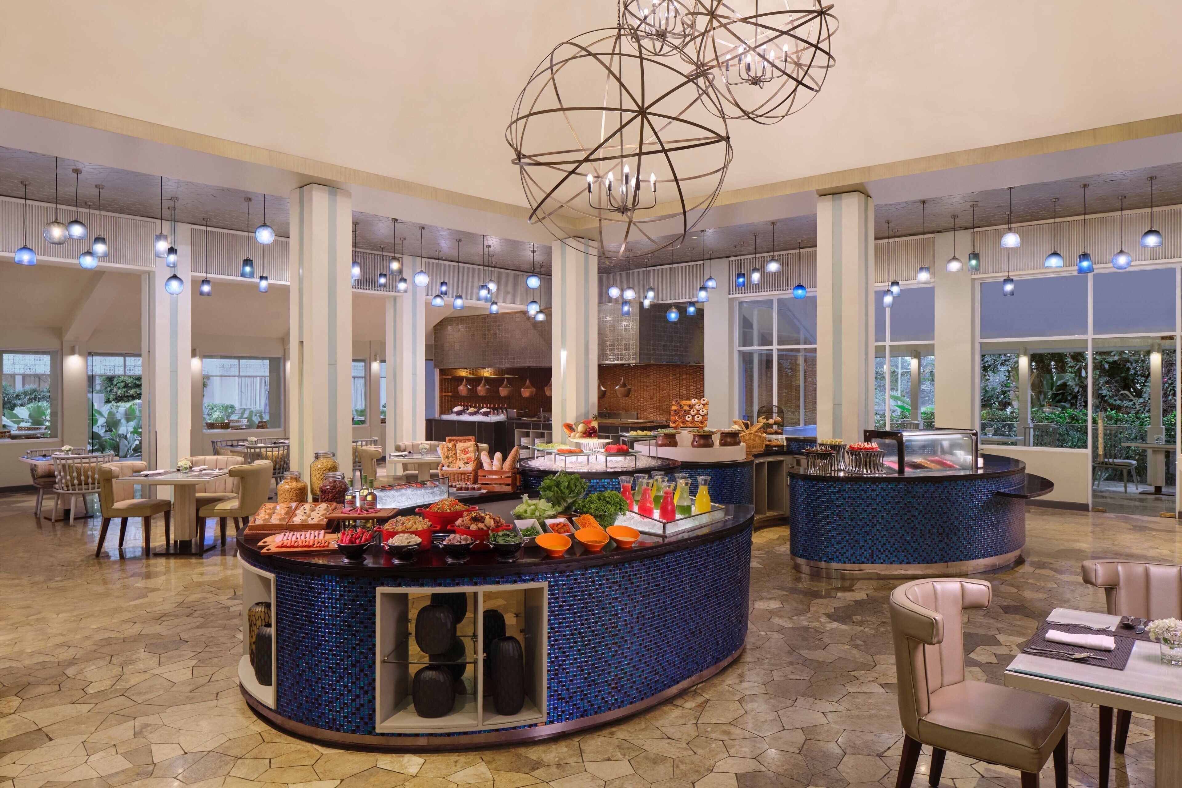 breakfast and dinner served