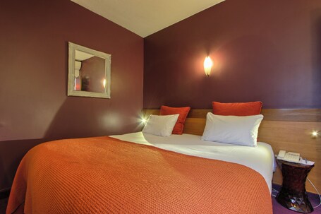 Timhotel Invalides Eiffel - Image 13