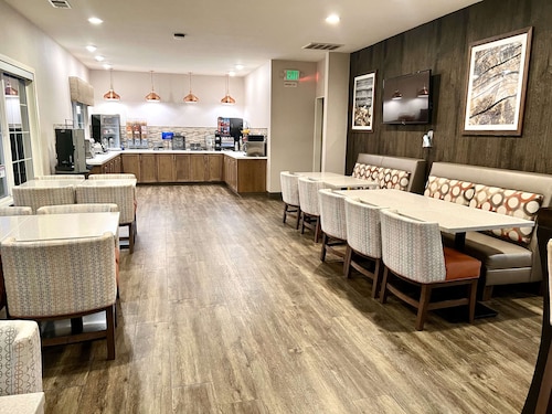 贝斯特韦斯特乡村酒店