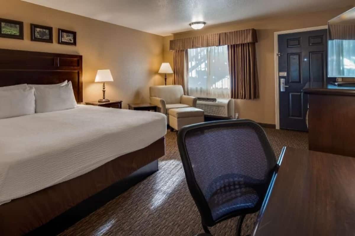 Roba de llit d'alta qualitat i escriptori