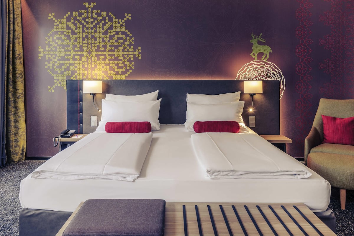 Superior kamer | Hypoallergeen beddengoed, een gratis minibar, een kluis op de kamer