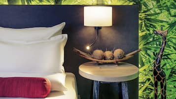 Hypo-allergenic bedding available, minibar (free items), in-room safe