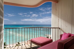 Beach/ocean view - The Royal Hawaiian, a Luxury Collection Resort, Waikiki (Honolulu)
