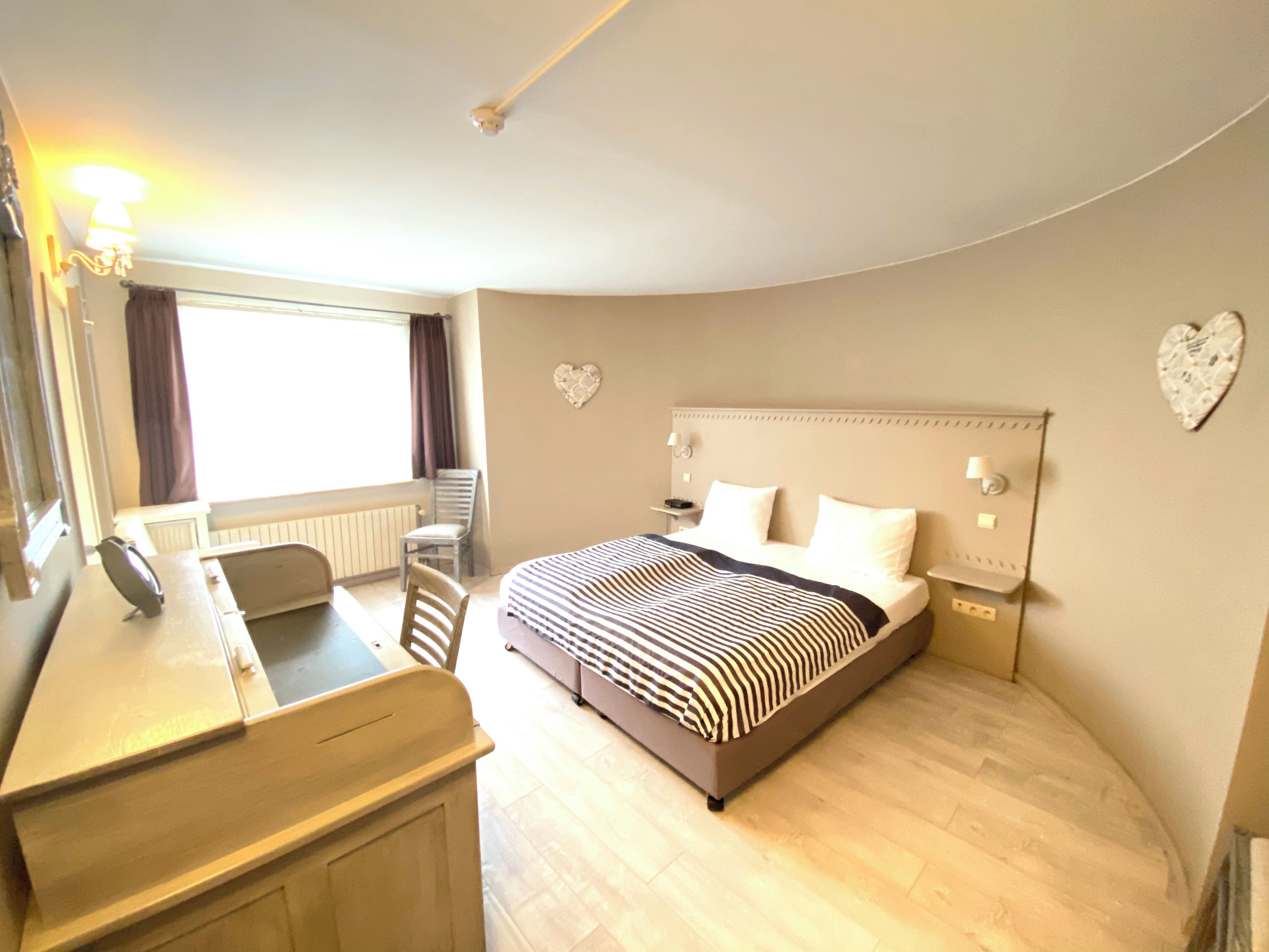 standard apartment, 2 bedrooms | in-room safe, soundproofing, iron/ironing board, free cots/infant beds