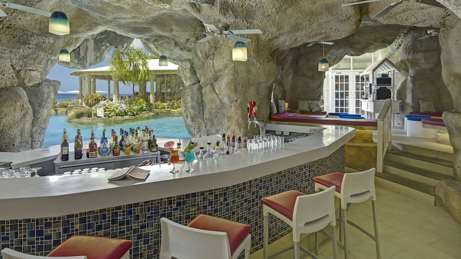 Crystal Cove, A Tribute Portfolio All-Inclusive Resort