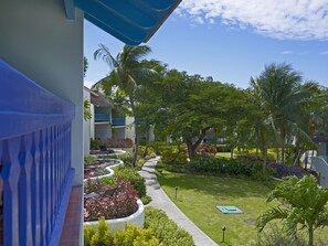 Property grounds - Crystal Cove, A Tribute Portfolio All-Inclusive Resort (Derricks)