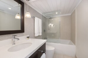 Garden View, 1 Bedroom Suite | Bathroom