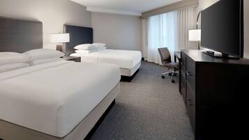 Standard con 2 matrimoniali | 1 camera, materassi a doppio strato, cassaforte in camera, una scrivania