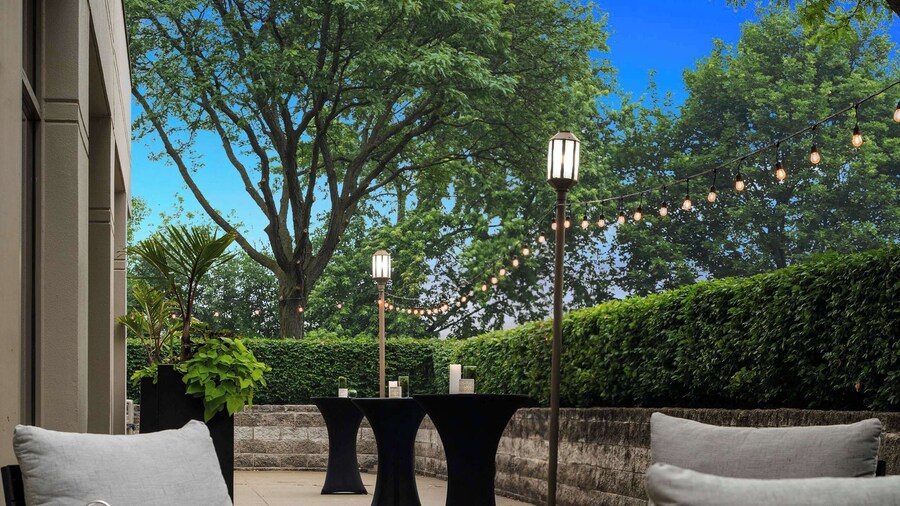 Embassy Suites by Hilton Detroit Troy Auburn Hills