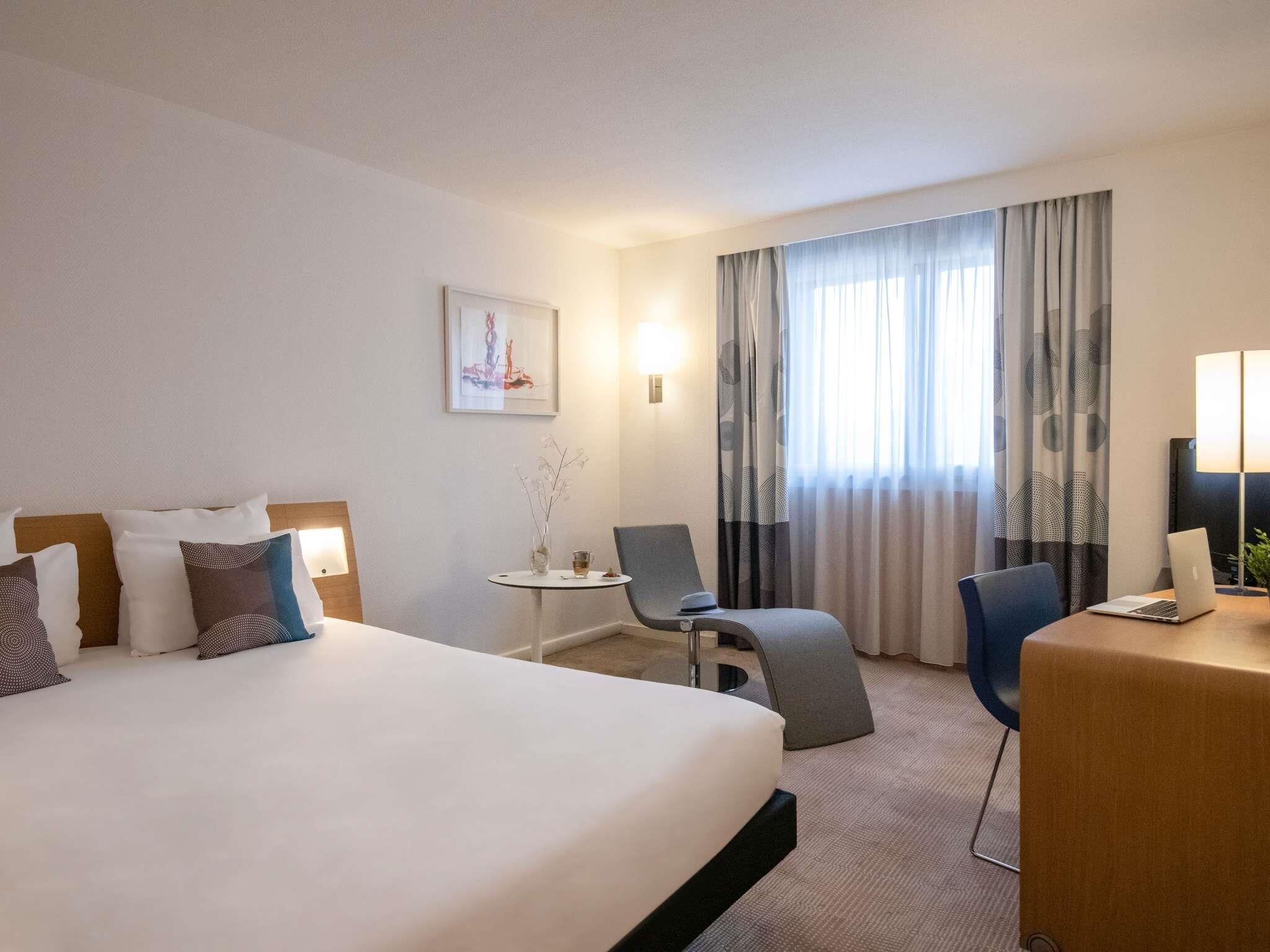 Standaard kamer, 1 tweepersoonsbed | Hypoallergeen beddengoed, donzen dekbedden, bedden met traagschuimmatras
