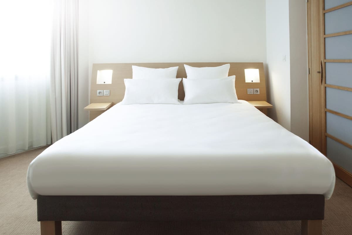 Classic Room, 1 Double Bed, Mobility Accessible