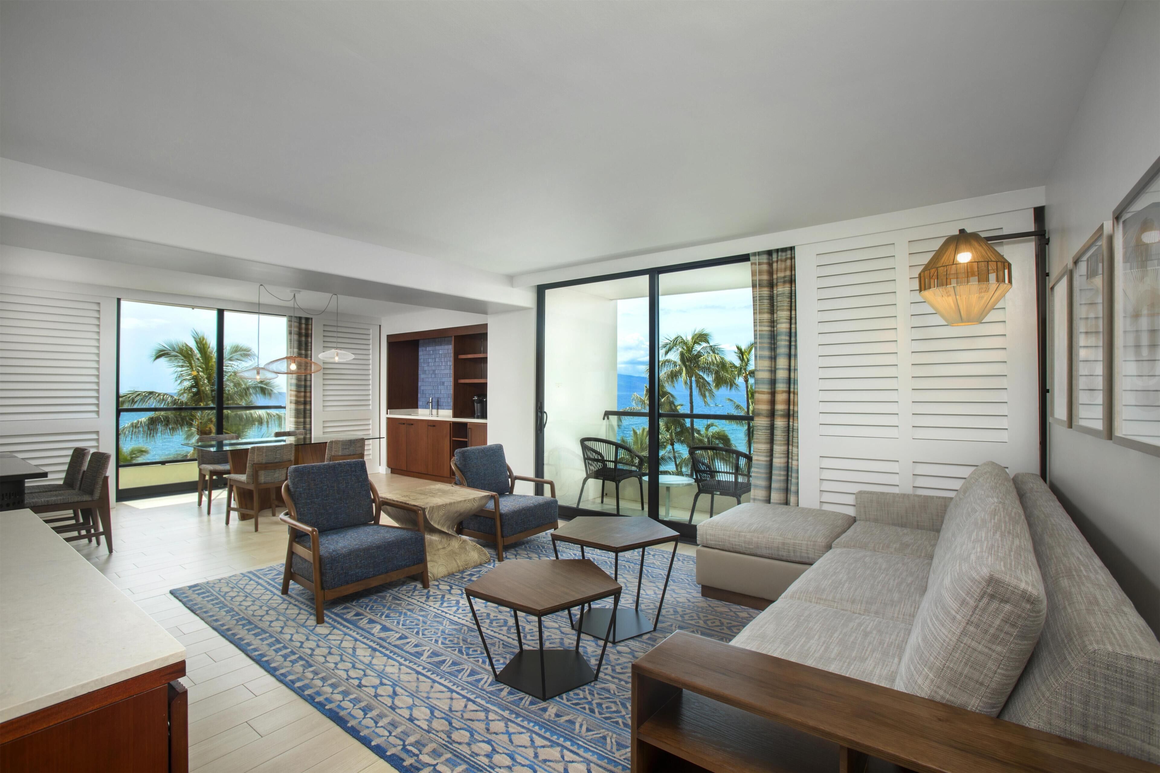 Suite Deluxe (Ocean) | Ropa de cama de alta calidad y caja de seguridad en la habitación 