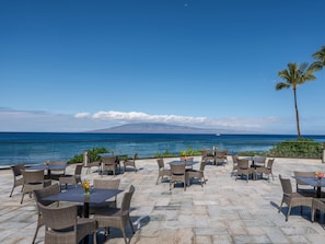 4 restaurants, breakfast, lunch, dinner served; American cuisine