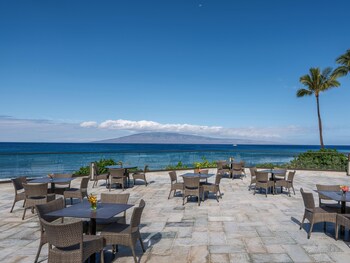 4 restaurants, breakfast, lunch, dinner served; American cuisine at Hyatt Regency Maui Resort & Spa