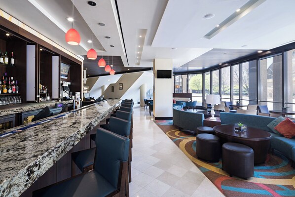 Bar (on property) - Charleston Marriott Town Center (Charleston)