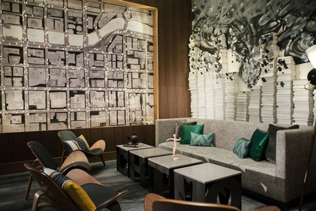 Renaissance Chicago Downtown Hotel - Image 63