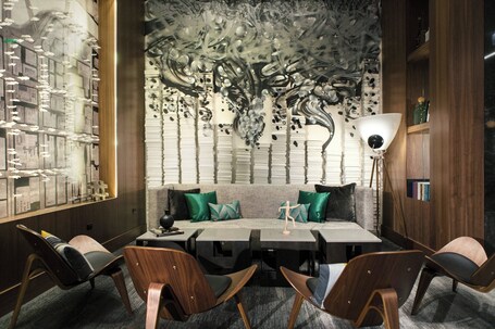 Renaissance Chicago Downtown Hotel - Image 35