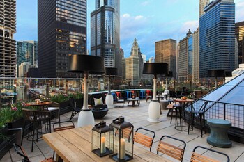 Rooftop terrace at Renaissance Chicago Downtown Hotel