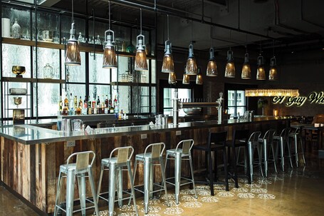 Renaissance Chicago Downtown Hotel - Image 43