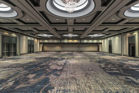 Renaissance Chicago Downtown Hotel - Image 27