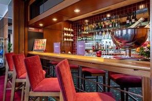Bar (in der Unterkunft)