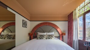 Small Double Room | Premium bedding, in-room safe, blackout drapes, iron/ironing board
