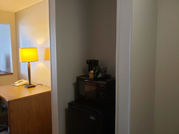 بديكورات فريدة لكل غرفة وطراز فريد لكل وحدة ومكتب