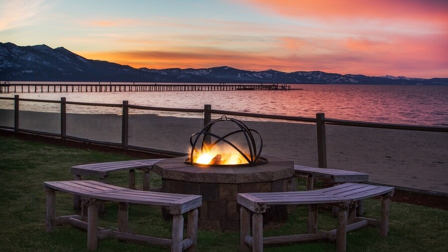 Tahoe Lakeshore Lodge & Spa