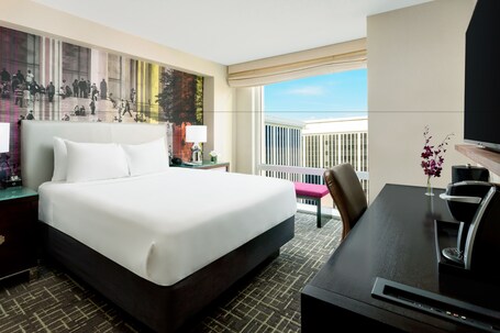 Hyatt Centric Arlington - Image 17